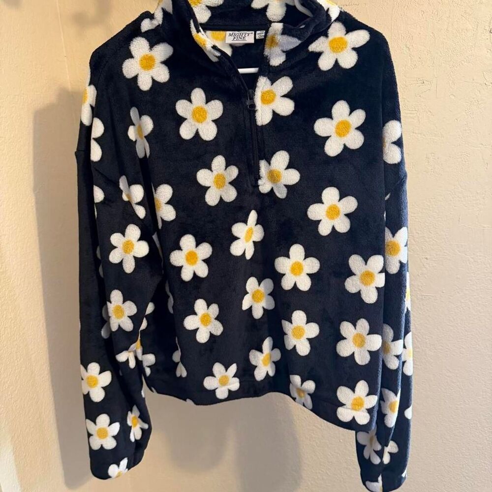 Mighty-fine Women's Black and Navy Sweatshirt